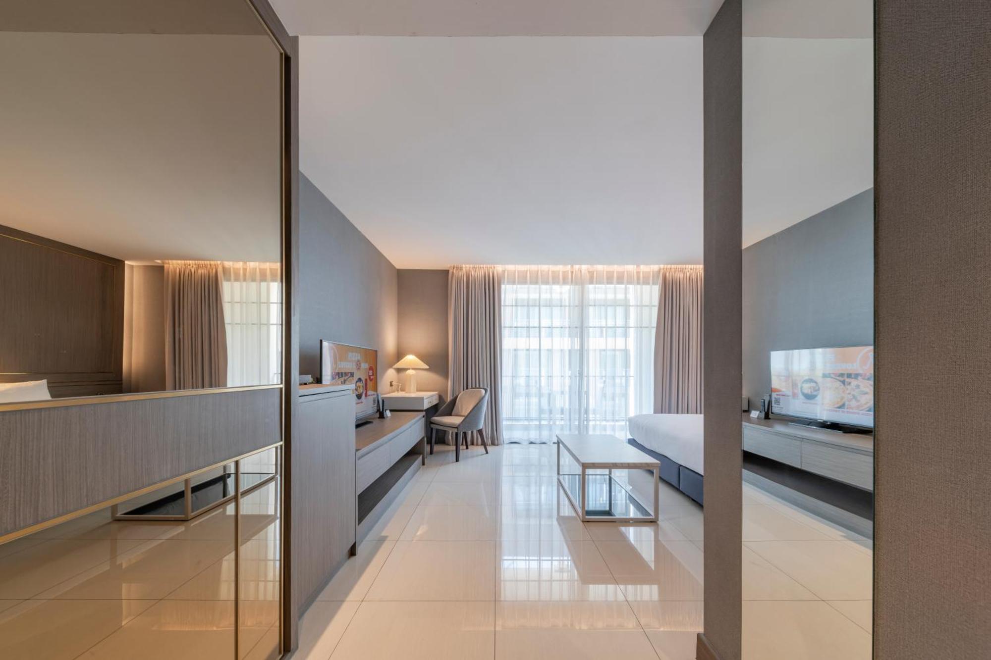 Отель Mandarin Eastville, - Sha Extra 5*